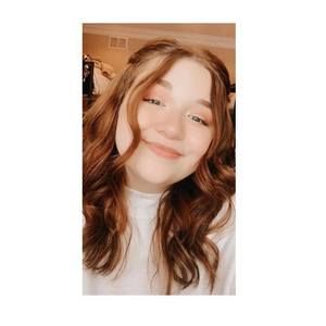 Meet your Posher, Leeann